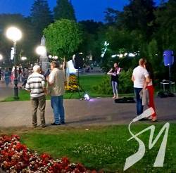 Мадонна з немовлям у вечірньому Чернігові Мадонна з немовлям у вечірньому Чернігові